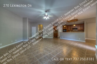 270 Lexington Dr in Austin, TX - Building Photo - Building Photo