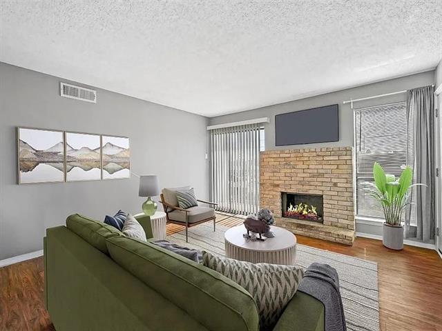 property at 1810 N Garrett Ave