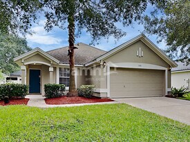 1040 Moosehead Dr in Orange Park, FL - Building Photo