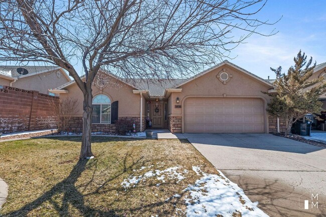 property at 1434 Southern View Dr