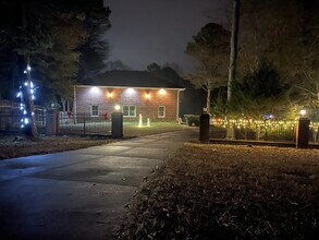 Room in Apartment on Little Mill Rd in Gainesville, GA - Building Photo - Building Photo