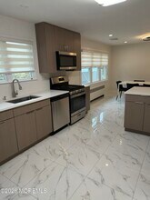 2025 Lesser Pkwy in Ocean Township, NJ - Building Photo - Building Photo