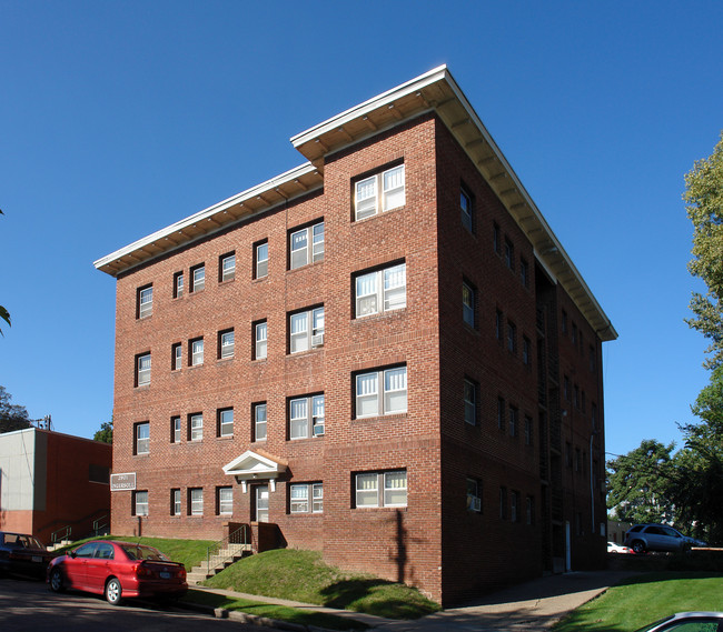 Inglewood Apartments in Des Moines, IA - Building Photo - Building Photo