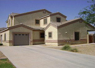 Luke Family Homes in Glendale, AZ - Building Photo - Building Photo