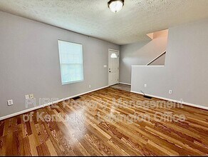 520 Tomahawk Dr in Harrodsburg, KY - Building Photo - Building Photo