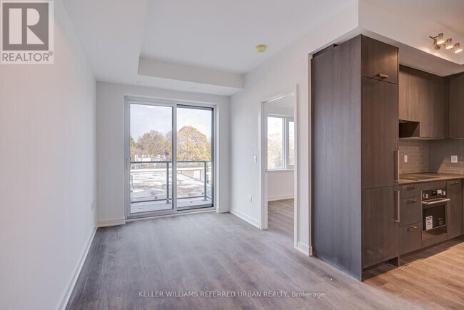 65 Curlew Dr in Toronto, ON - Building Photo - Building Photo