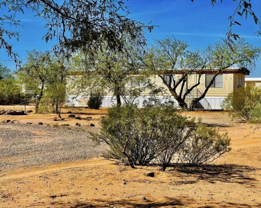 10191 N McGinnis Rd in Marana, AZ - Building Photo