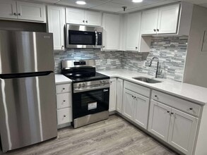 1329 Main St in Brockton, MA - Building Photo - Building Photo