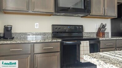 4985 Eastwood Greens St-Unit -11-301.1410848 in Ft. Myers, FL - Building Photo - Building Photo