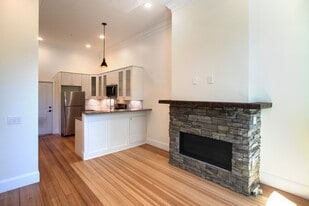 440 Central Ave in Dover, NH - Building Photo