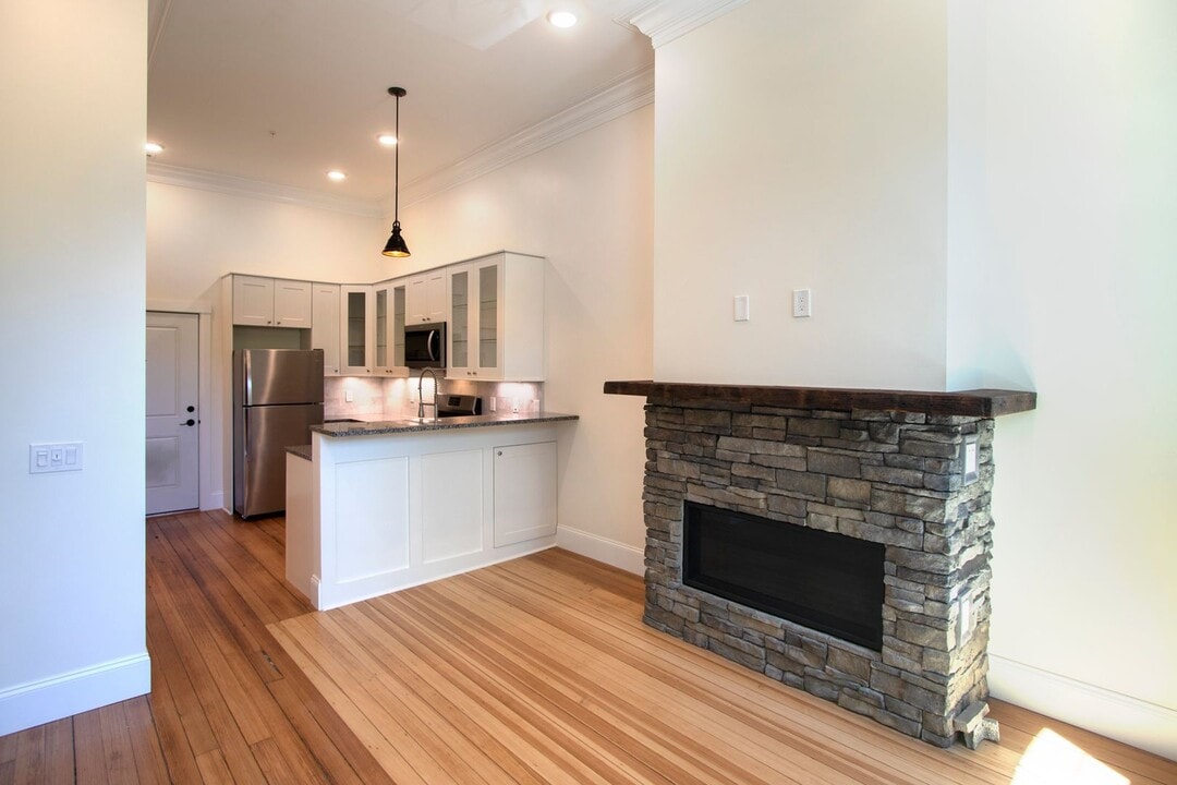 440 Central Ave in Dover, NH - Building Photo