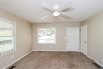 3301 Howell Cir in Duluth, GA - Building Photo - Building Photo