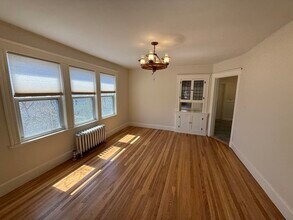 19 Chauncey St in Watertown, MA - Building Photo - Building Photo