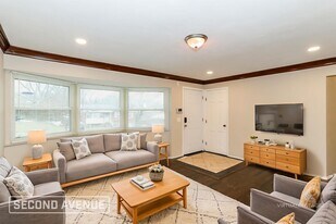 2781 Pickmeier Ln in Cincinnati, OH - Building Photo