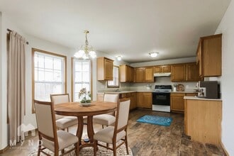 418 N Century Ave, Unit RW5505 in Republic, MO - Foto de edificio - Building Photo