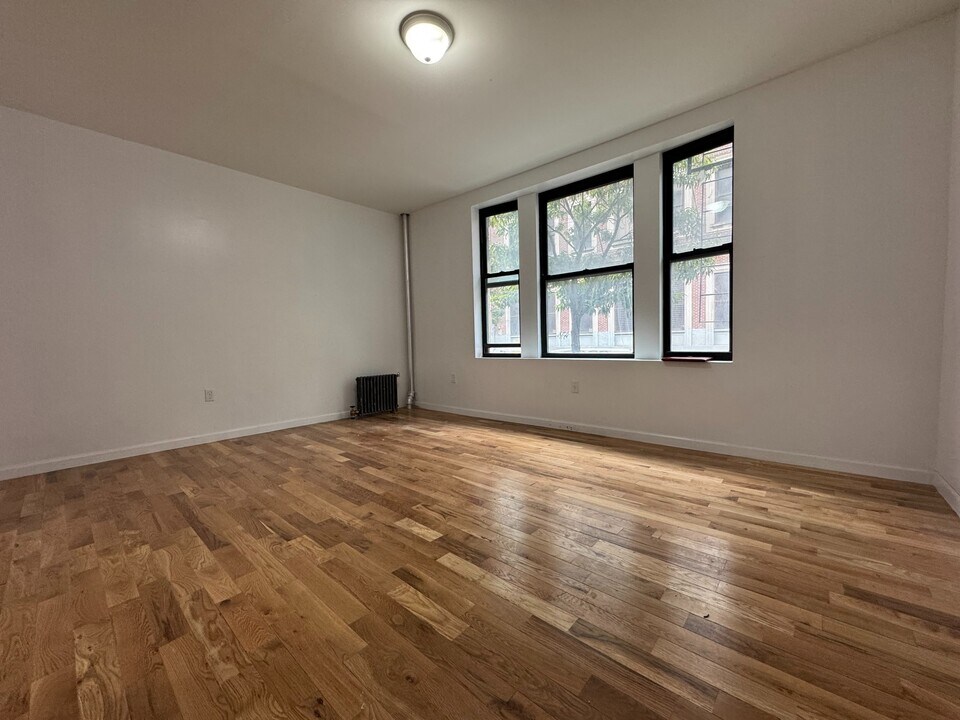 615 W 176th St in New York, NY - Foto de edificio