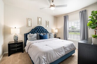 Residence at Lake Jackson in Lake Jackson, TX - Building Photo - Interior Photo