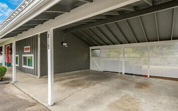 2820 E Crestline Dr in Bellingham, WA - Building Photo - Building Photo