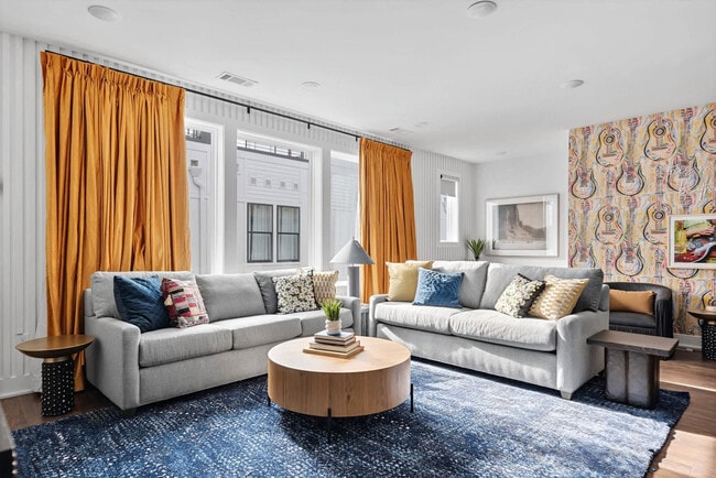 105 Lucile St in Nashville, TN - Foto de edificio - Building Photo