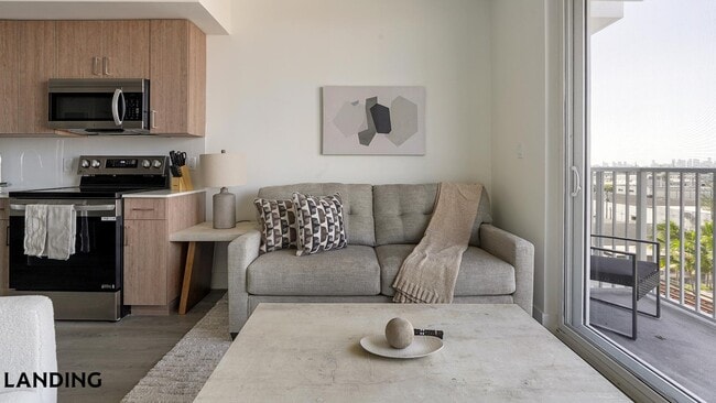 1025 E 25th St, Unit 605