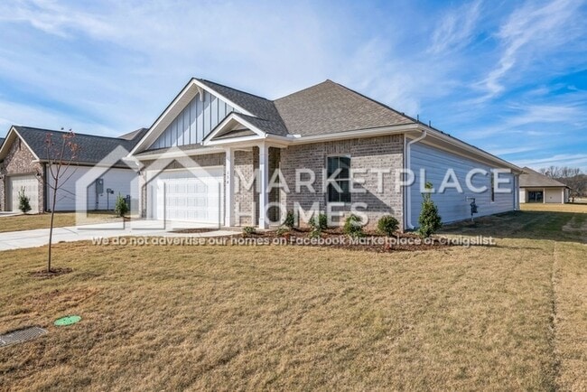 154 SOUTHERN Trl in Huntsville, AL - Building Photo - Building Photo