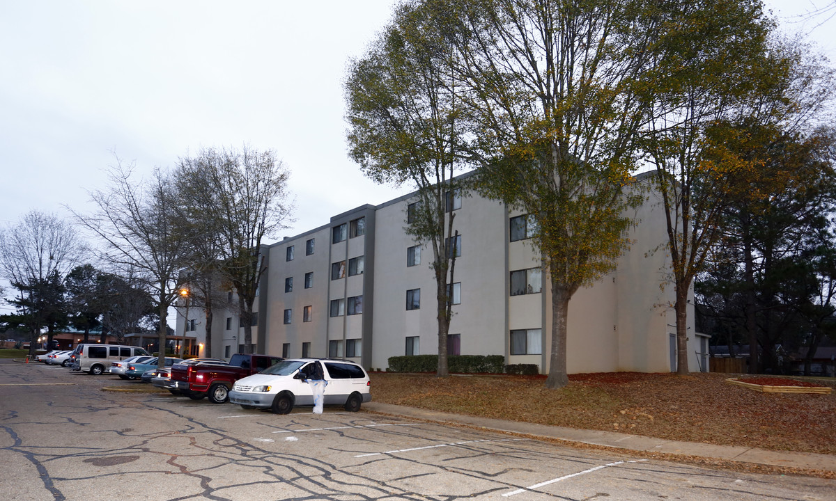 NCBA Estates of Jackson in Jackson, MS - Foto de edificio