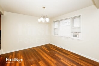 671 Saginaw Ave in Calumet City, IL - Building Photo - Building Photo