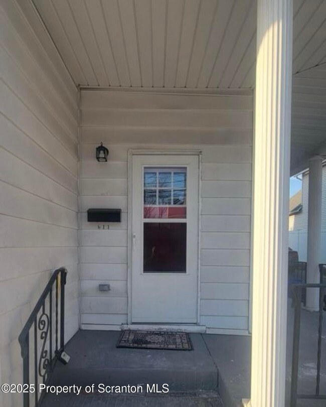 property at 611 Main St