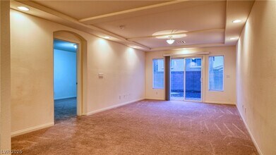 7122 Black Sage St in Las Vegas, NV - Building Photo - Building Photo