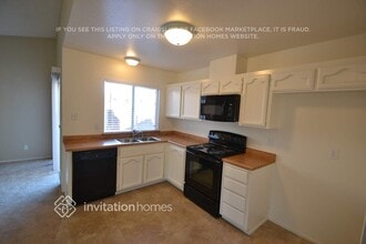 213 Arbor Crest Way in Sacramento, CA - Building Photo - Building Photo