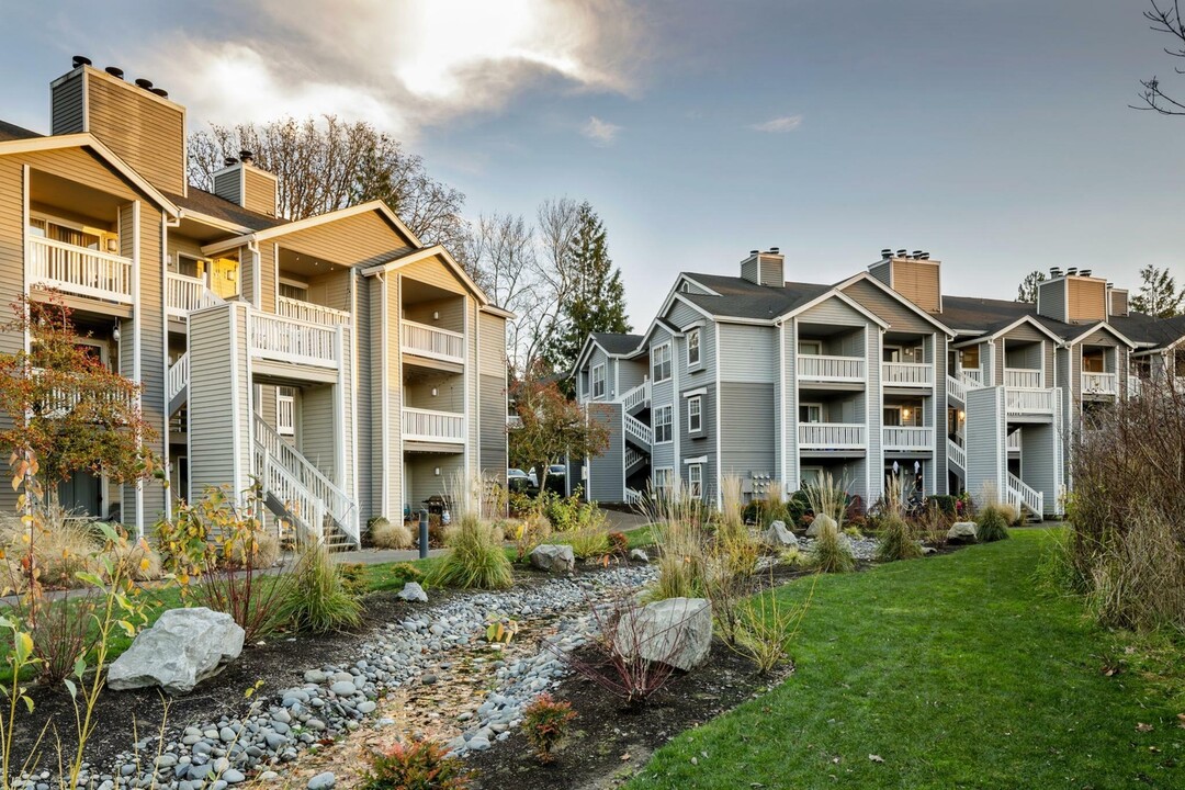 Avana Birch Pointe in Beaverton, OR - Foto de edificio