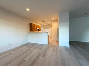 9888 Fountain Walk Ave in Las Vegas, NV - Building Photo - Building Photo