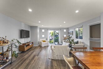 712 Pacific St in Santa Monica, CA - Building Photo - Building Photo