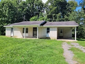 193 Schelley Rd in Gainesboro, TN - Building Photo