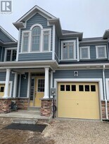 4 Little River Xing in Wasaga Beach, ON - Building Photo