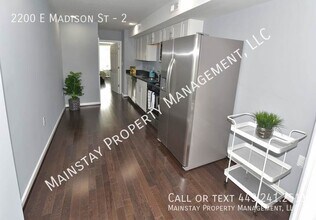 2200 E Madison St in Baltimore, MD - Building Photo - Building Photo