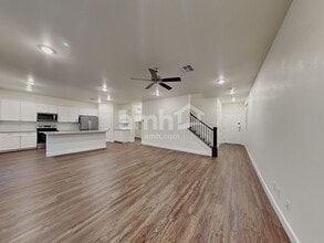 6139 Schmidt St in North Las Vegas, NV - Building Photo - Building Photo