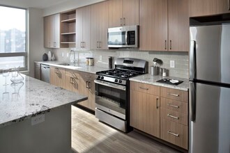 3 Glassworks Ave, Unit 1-140 in Cambridge, MA - Building Photo - Building Photo