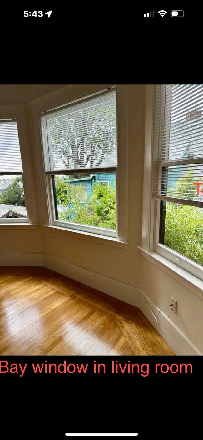 2738 Garber St, Unit Cinnabar in Berkeley, CA - Foto de edificio - Building Photo