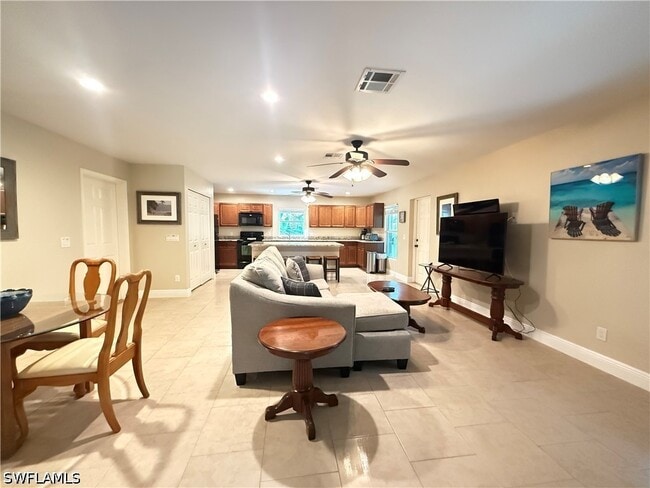 property at 6140 Standing Oaks Ln