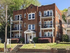 373 Moreland Ave NE, Unit 10 in Atlanta, GA - Building Photo
