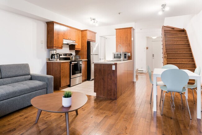 1407-1407 Rue Aylwin in Montréal, QC - Building Photo - Building Photo