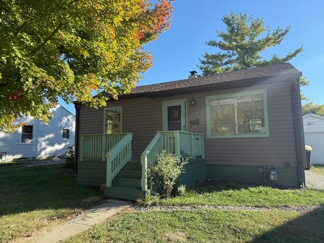 property at 617 Fletcher Ln