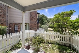 1601 Faro Dr in Austin, TX - Building Photo - Building Photo