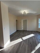 50 1/2 Annawan St in Hartford, CT - Building Photo - Building Photo