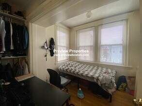 50 Chester St, Unit 9 in Boston, MA - Building Photo - Building Photo