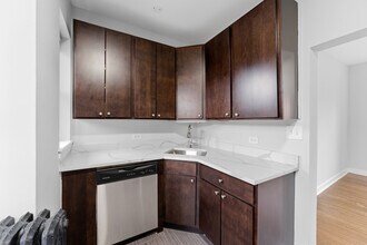 1722 W Juneway Terrace in Chicago, IL - Building Photo - Building Photo