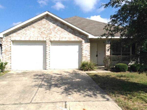 25414 Barmby Dr in Tomball, TX - Building Photo