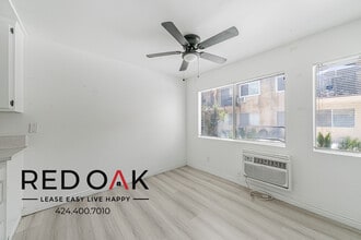 14255 Tyler St, Unit 105 in Los Angeles, CA - Foto de edificio - Building Photo