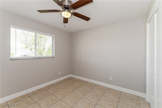 1023 SE 17th Ave